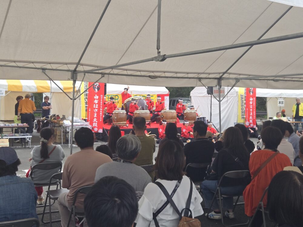 ロードスタージャンボリーの開会式で披露された太鼓の演奏